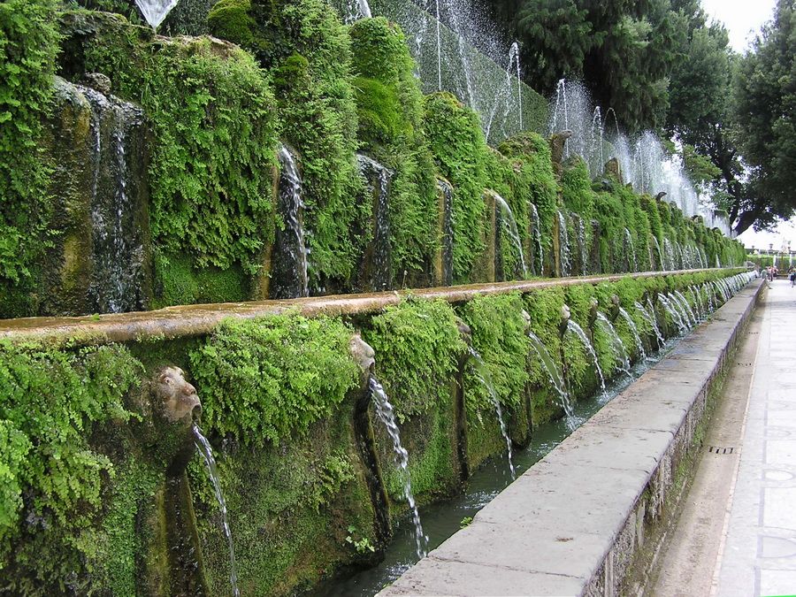 One-hundred-fountain-at-villa-D-este
